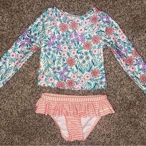 Swimsuit size 4T - Cat and Jack girls two piece swimsuit set. EUC - long sleeve